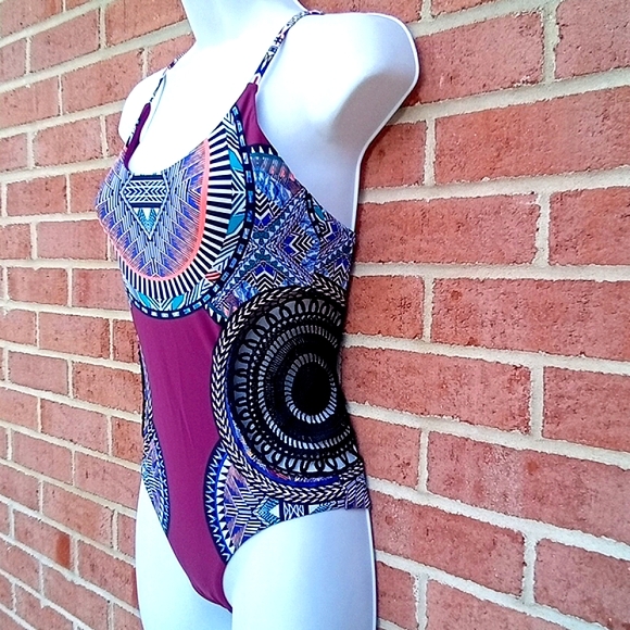 🔹️Red Carter - Picture 4 of 8